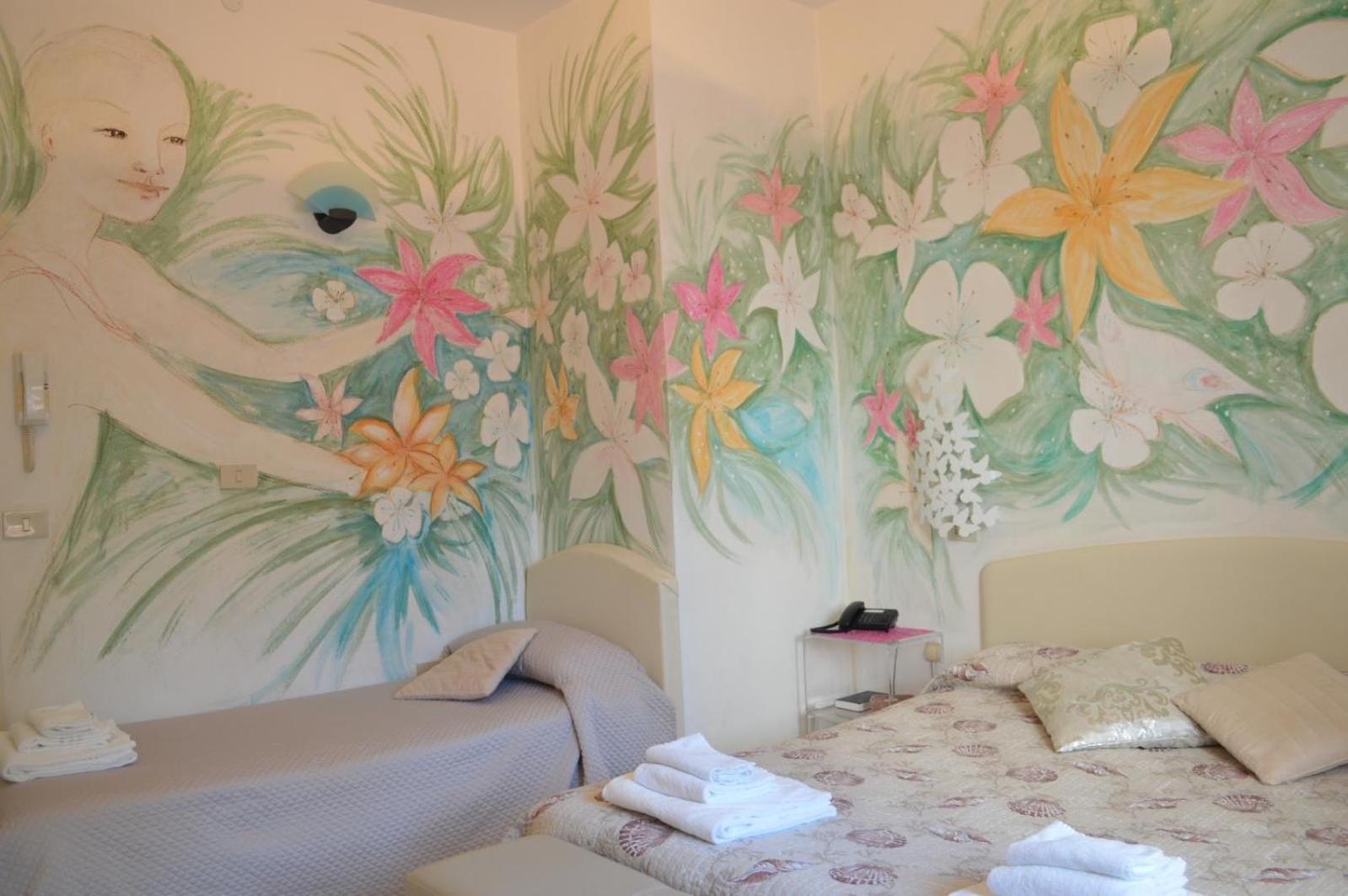 Hotel Julia Llido Degli Estensi Bagian luar foto
